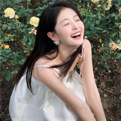 红楼梦第二部：黛玉葬花